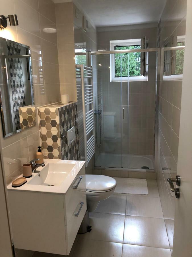Apartmany Leto Frydek-Mistek Ngoại thất bức ảnh
